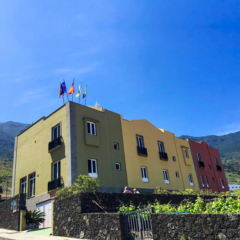 apartamentos verodes hierro canarias fachada